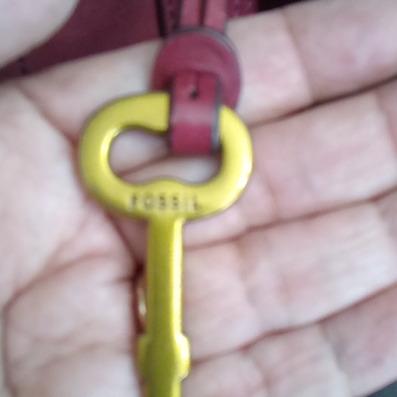 Vintage Fossil Deep Red 2 handle Handbag w/Logo Key - Picture 10 of 10